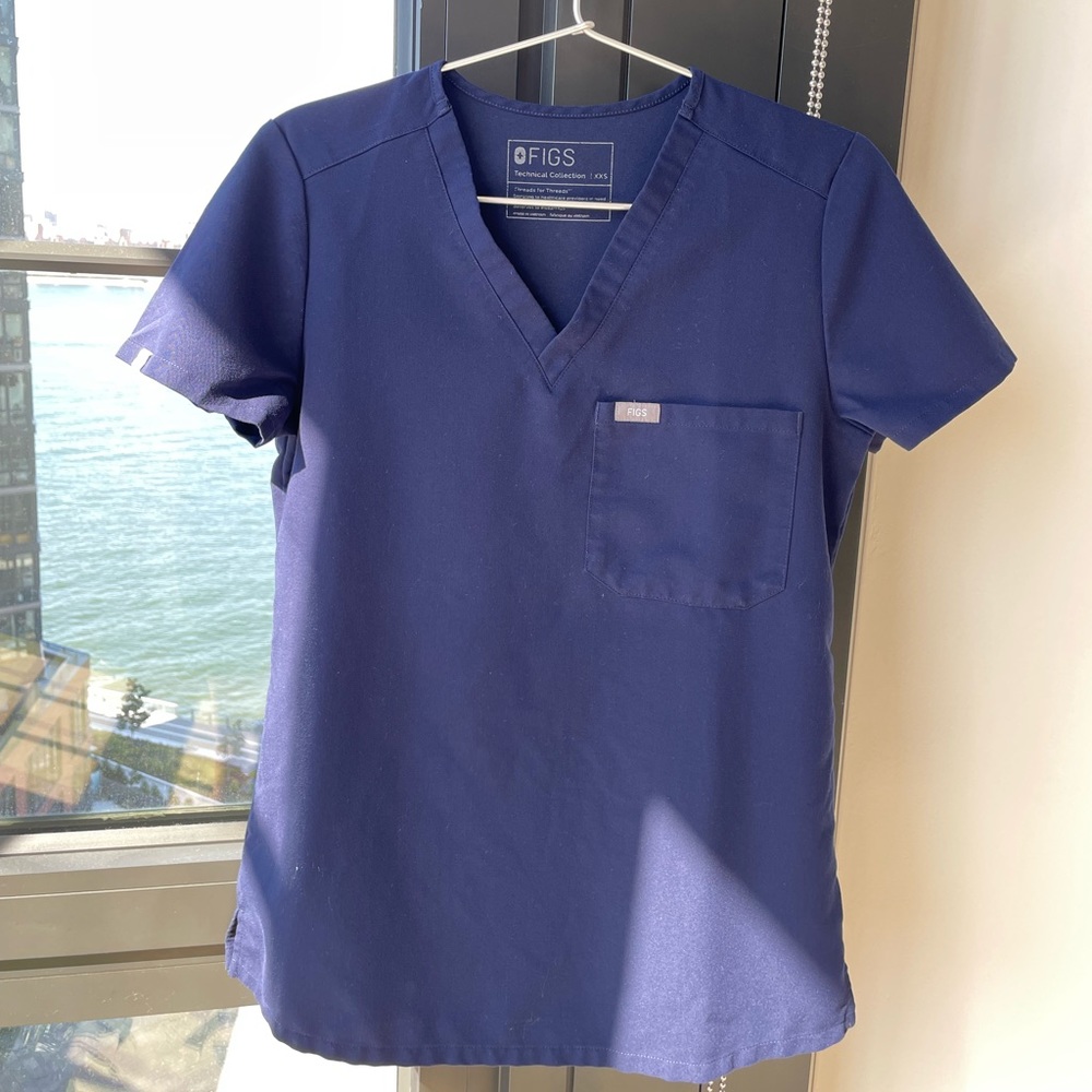 FIGS Navy Catarina Scrub Top